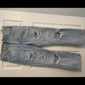 Abercrombie & Fitch High Rise Ankle Straight Jeans
